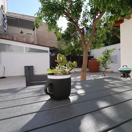 La Casetta Di 別荘 モンデッロ