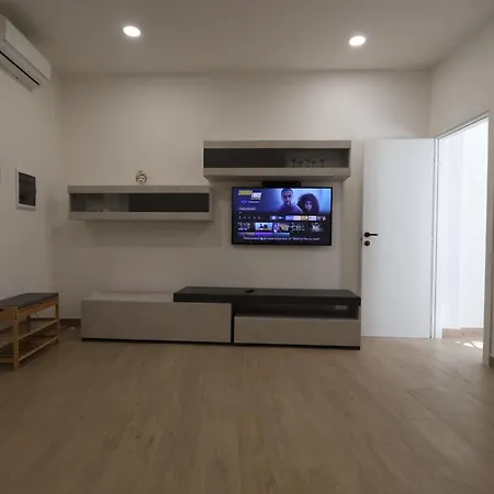 別荘 La Casetta Di モンデッロ