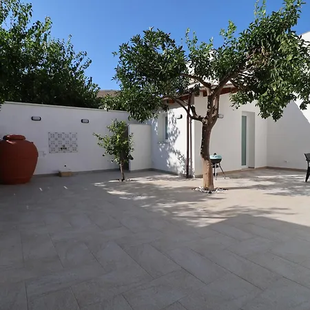 別荘 La Casetta Di *