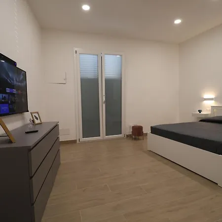 La Casetta Di 別荘 モンデッロ